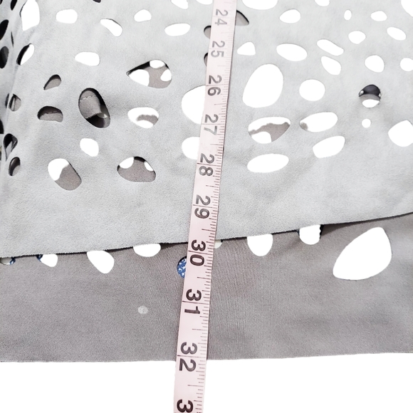 Vintage Concepts Cutout Jacket - Picture 9 of 9